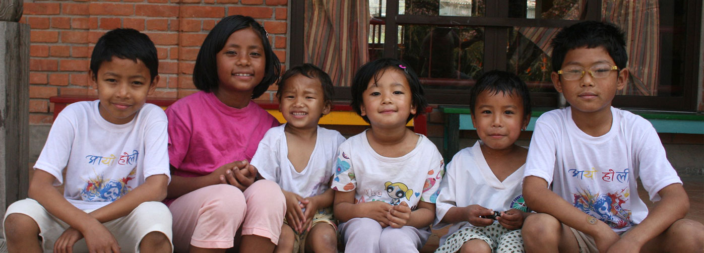 kids at ama ghar